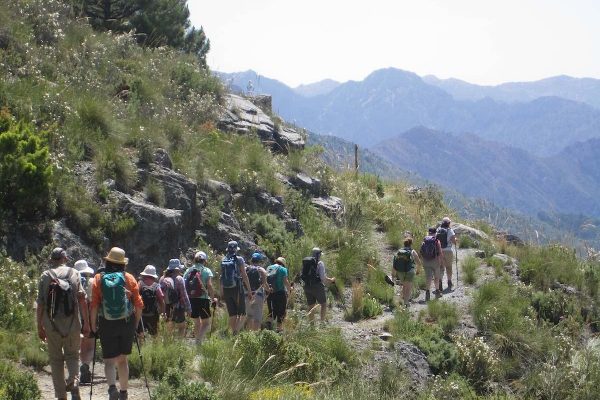 silk-trail_h_walk-to-frigiliana